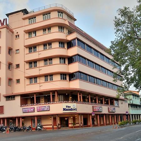 Hotel Mandovi Panadží Exteriér fotografie